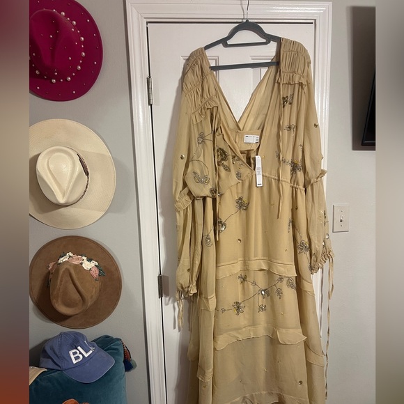 NWT ASOS DESIGN a-line midi dress with cluster embellishment in gold - Picture 3 of 6